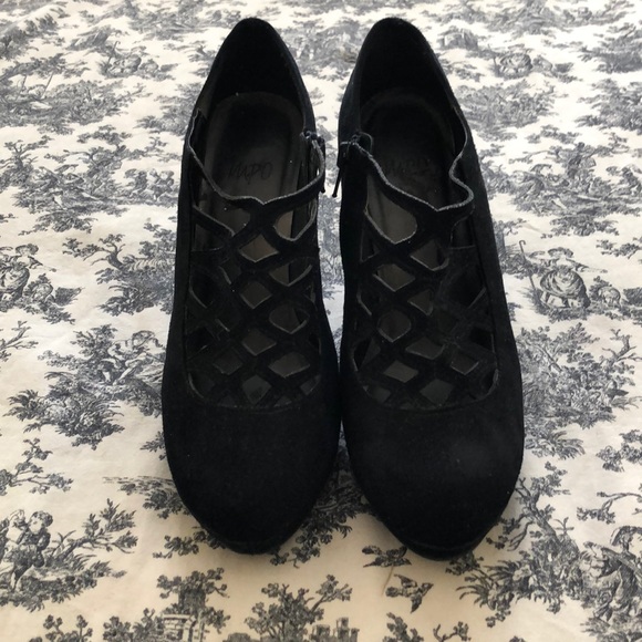 Impo Shoes - impo Heels!👠